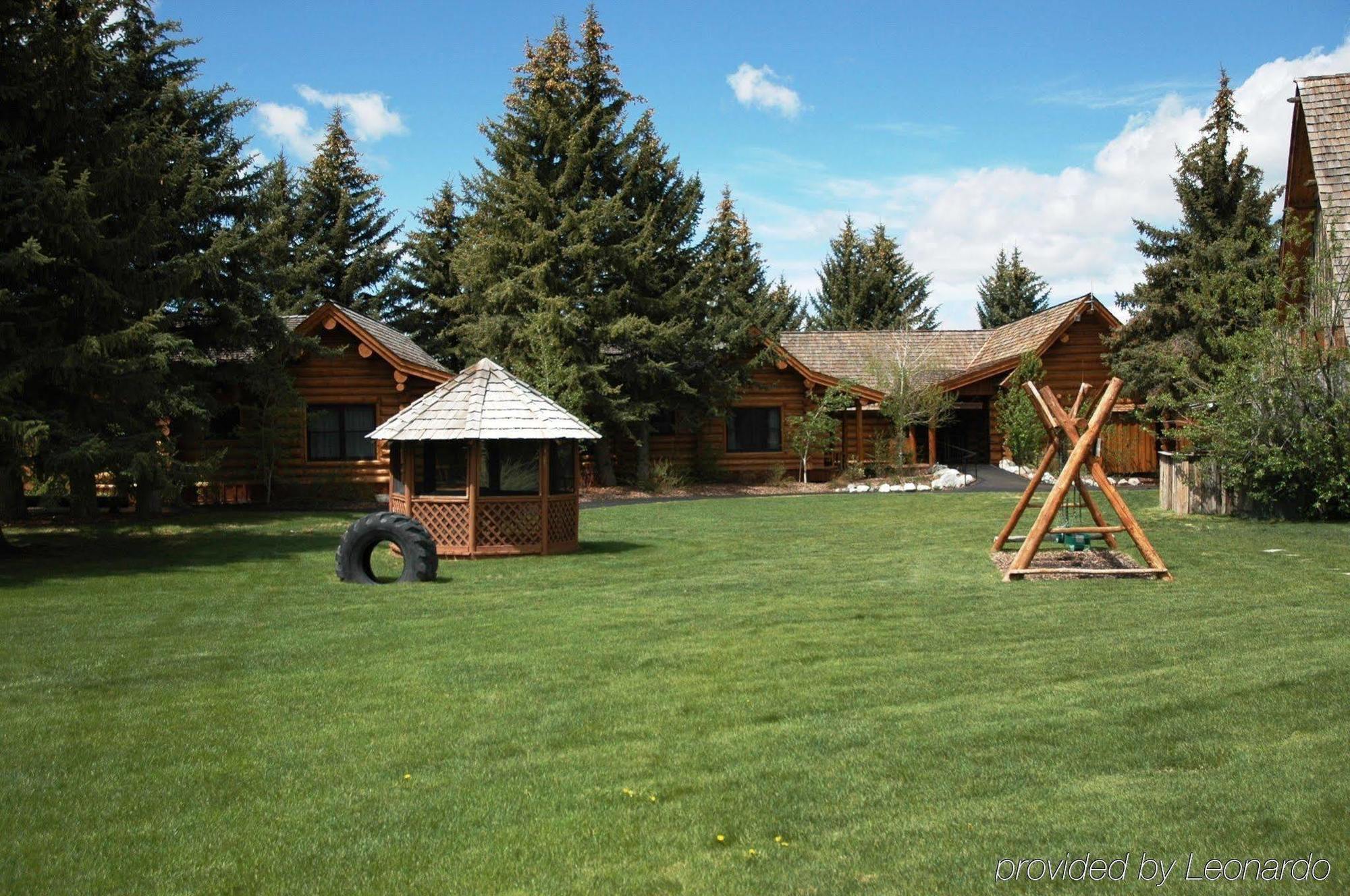 The Hatchet Resort